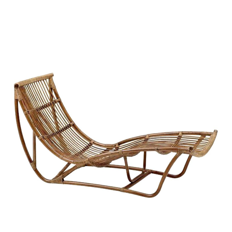 Vintage rattan chaise lounge