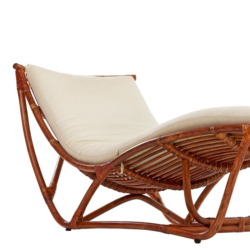 Vintage rattan chaise lounge